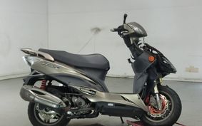 KYMCO RACING KING 180 SC36