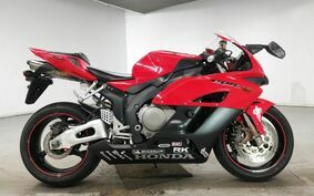 HONDA CBR1000RR 2004 SC57