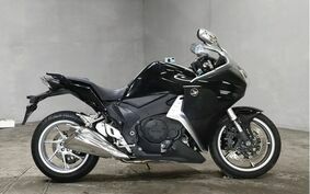 HONDA VFR1200F 2014 SC63