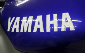 YAMAHA YZF-R1 1999 RN011