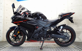 YAMAHA YZF-R25 RG10J