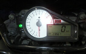 SUZUKI GSX-R1000 2004 BL111