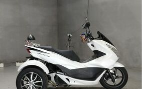 HONDA PCX 150 TRIKE KF18