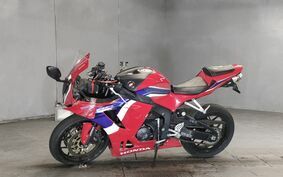 HONDA CBR600RR 2021 PC40