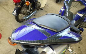 YAMAHA YZF-R1 2004