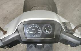 SUZUKI ADDRESS V100 CE11A