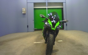 KAWASAKI ZX 10 NINJA R 2011 ZXCJ19