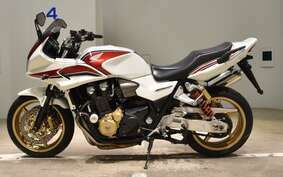 HONDA CB1300SB SUPER BOLDOR A 2012 SC54