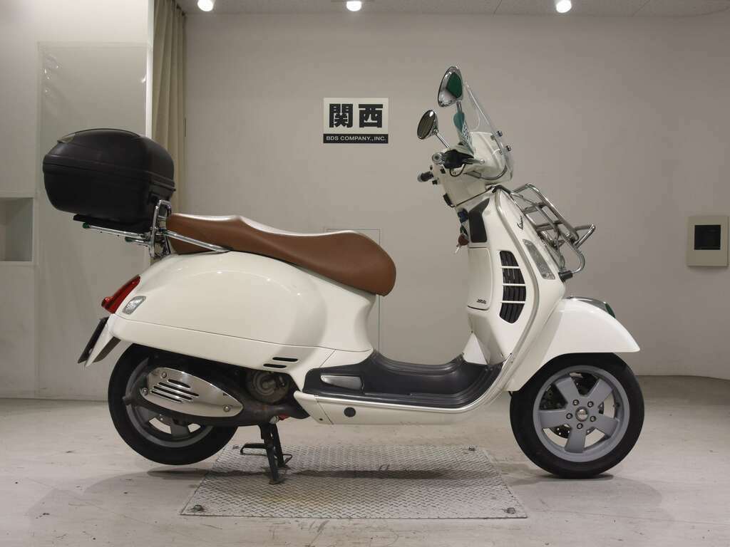 Vespa GTS 250i e