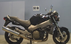 HONDA X11 2000 SC42