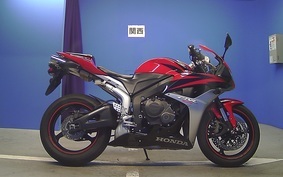 HONDA CBR600RR GEN 3 2008 PC40