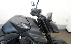 HONDA CB750 HORNET 2025 RH24