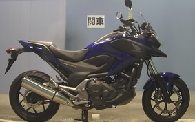 HONDA NC750X RC72