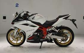 HONDA CBR250RR A MC51