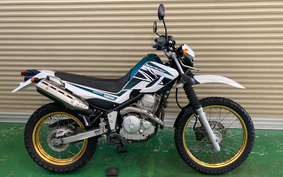 YAMAHA SEROW 250 DG17J