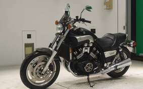 YAMAHA VMAX 2001