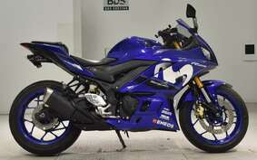 YAMAHA YZF-R25 RG10