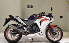 HONDA CBR250R MC42