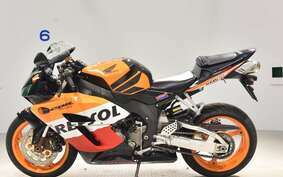 HONDA CBR1000RR 2004 SC57