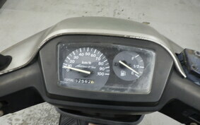 SUZUKI ADDRESS V100 CE11A