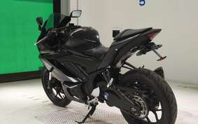 YAMAHA YZF-R3 2021 RH13J