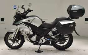 HONDA CBF190X