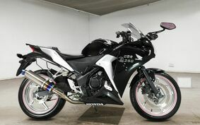 HONDA CBR250R MC41