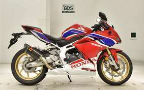 HONDA CBR250RR A MC51