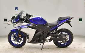 YAMAHA YZF-R3 2016 RH07J