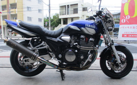 YAMAHA XJR1300 2002 RP03J