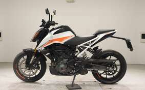 KTM 390 DUKE 2021 JPJ40