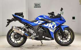 SUZUKI GSX250RA DN11A