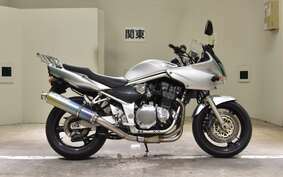 SUZUKI BANDIT 1200 S 2001 GV77A