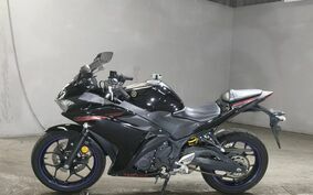 YAMAHA YZF-R25 RG10J