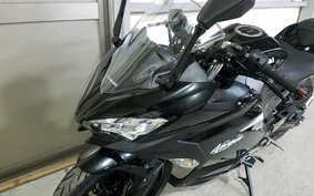 KAWASAKI NINJA 2021 EX400G