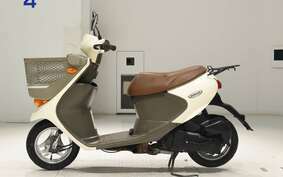 SUZUKI LET's 4 Basket CA43A