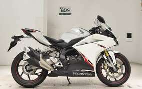 HONDA CBR250RR A MC51