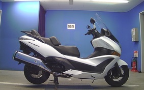 HONDA SILVER WING 400 GT Type 2011 NF03