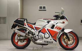 YAMAHA FZR250 2KR