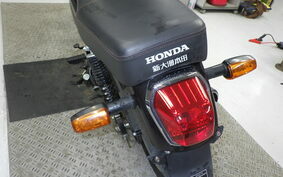 HONDA CBF125T