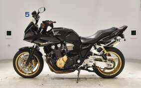 HONDA CB1300SB SUPER BOLDOR A 2012 SC54