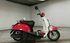 HONDA CREA SCOOPY AF55