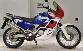 HONDA AFRICA TWIN 750 2001