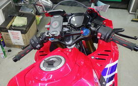 HONDA CBR250RR A MC51