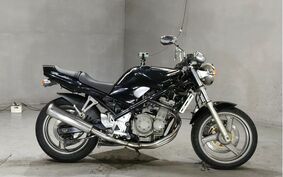 SUZUKI BANDIT 250 GJ74A