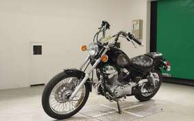 YAMAHA VIRAGO 250 3DM