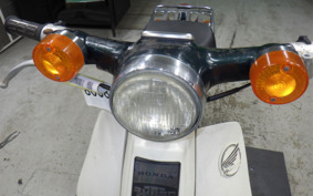 HONDA C50 SUPER CUB C50