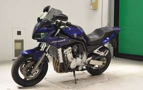 YAMAHA FZS1000 FAZER 2004 RN06