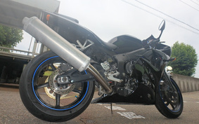 YAMAHA YZF-R6 2003 RJ05