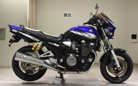 YAMAHA XJR1300 2004 RP03J